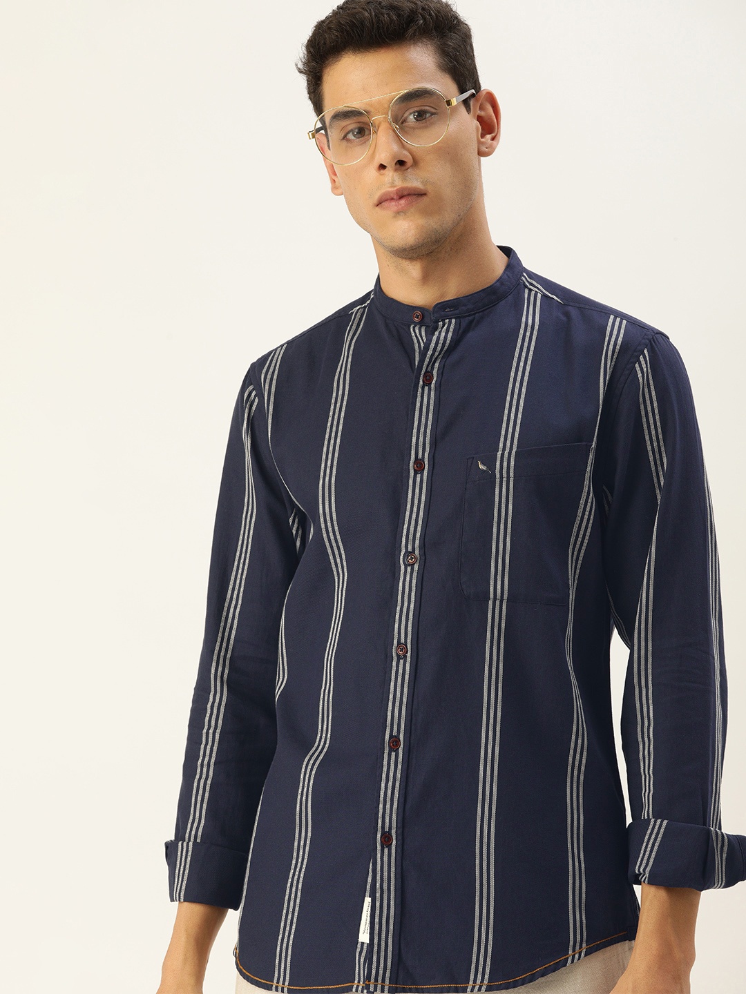 

Mr Bowerbird Men Navy Blue Tailored Fit Striped Casual Shirt