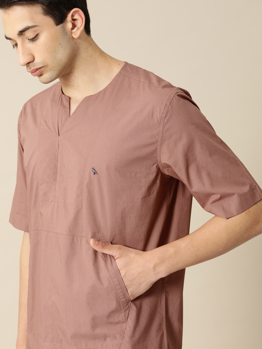 

Mr Bowerbird Men Pink Regular Fit Solid Casual Shirt