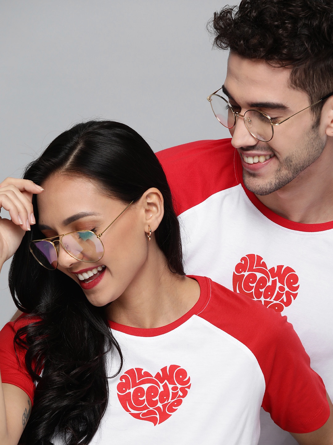 

Mast & Harbour Women White & Red Cotton Regular Fit Printed Round Neck Crop T-shirt & Mask