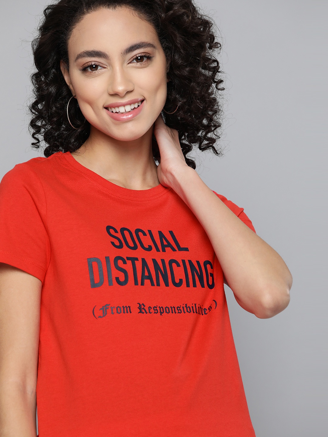 

Mast & Harbour Women Red & Black Printed Pure Cotton Round Neck T-shirt