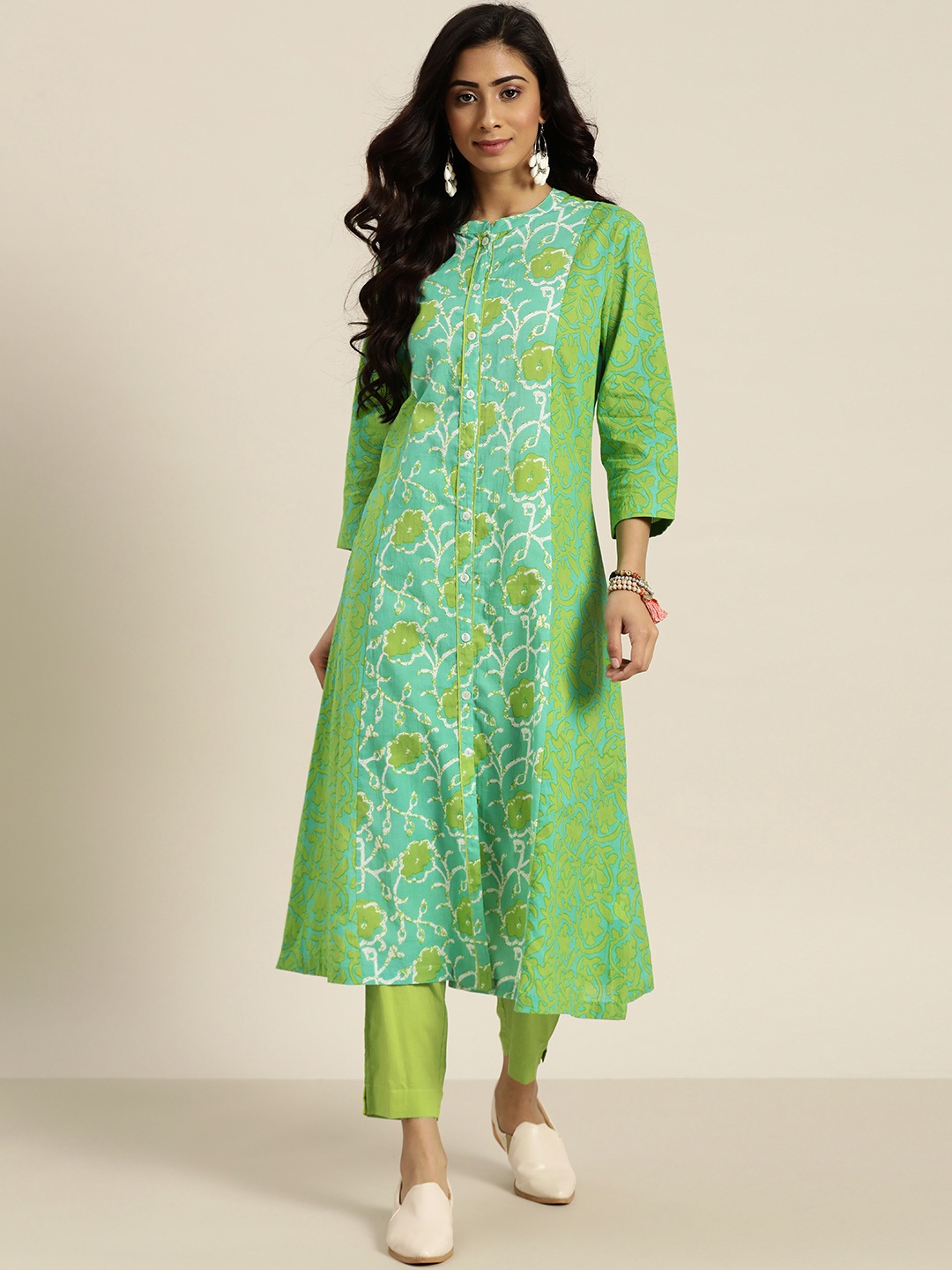 

Sangria Women Green & Blue Printed Pure Cotton Kurta with Trousers