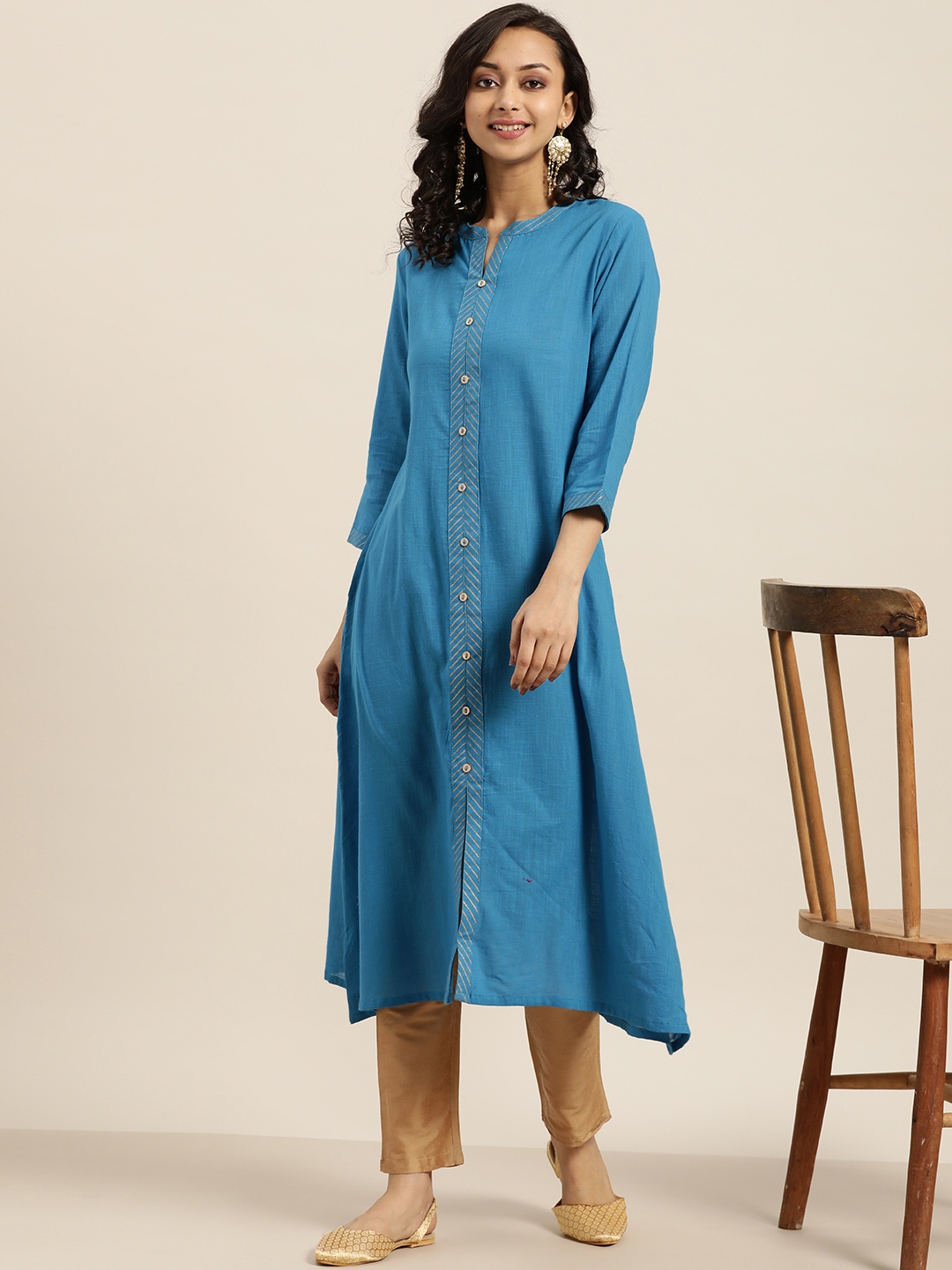 

Sangria Women Blue Pure Cotton Solid Asymmetric A-Line Kurta