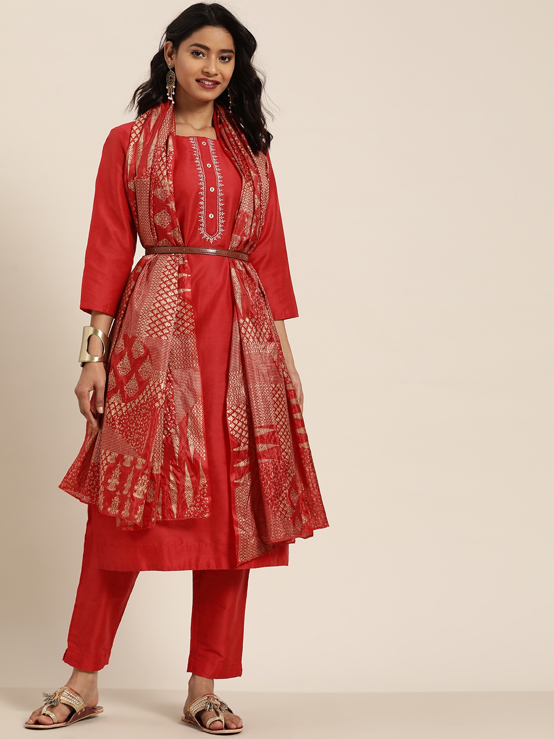 

Sangria Women Red & Golden Solid Kurta with Trousers & Dupatta