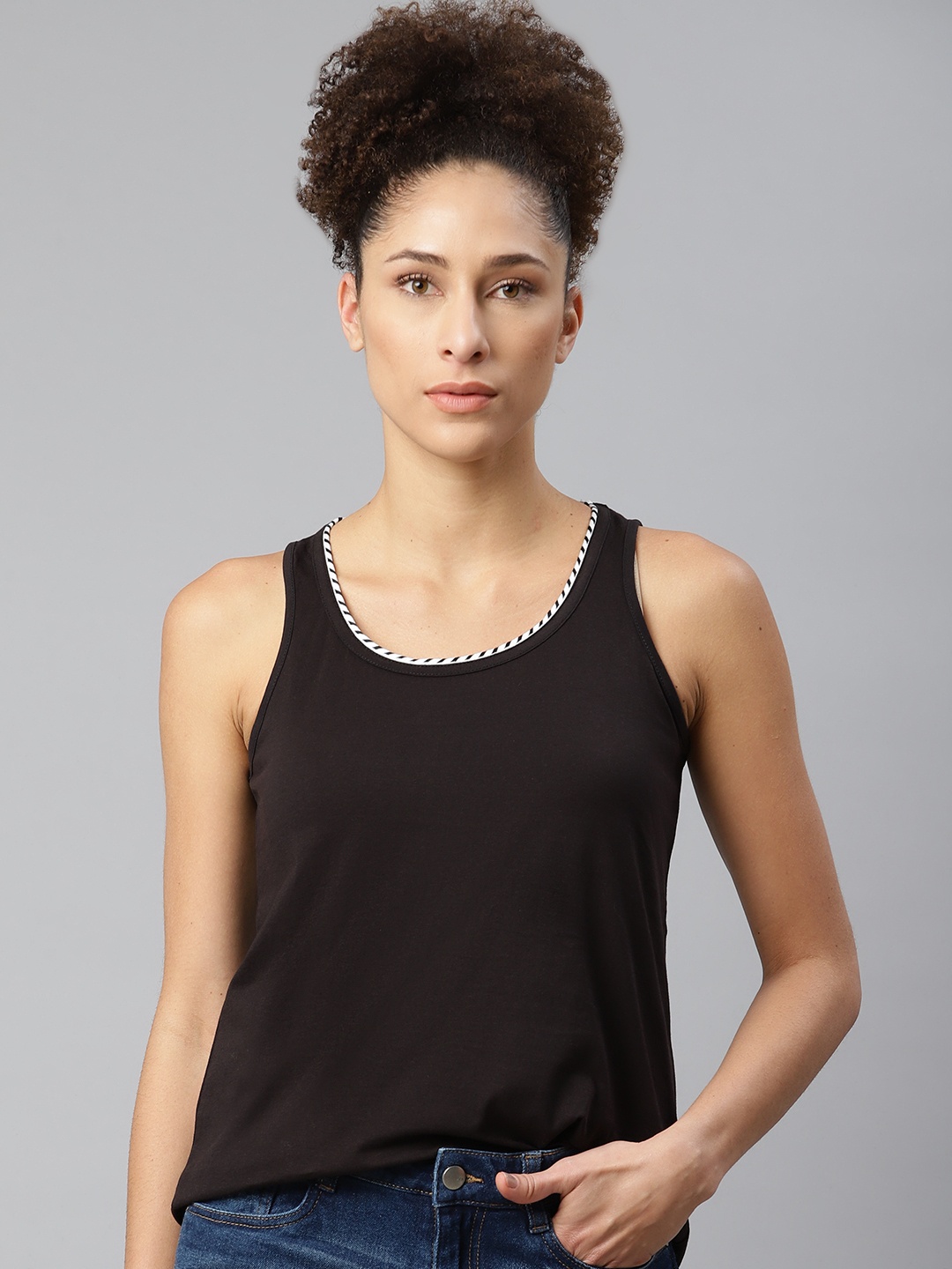 

The Roadster Lifestyle Co Black Solid Piping Neck Pure Cotton Top