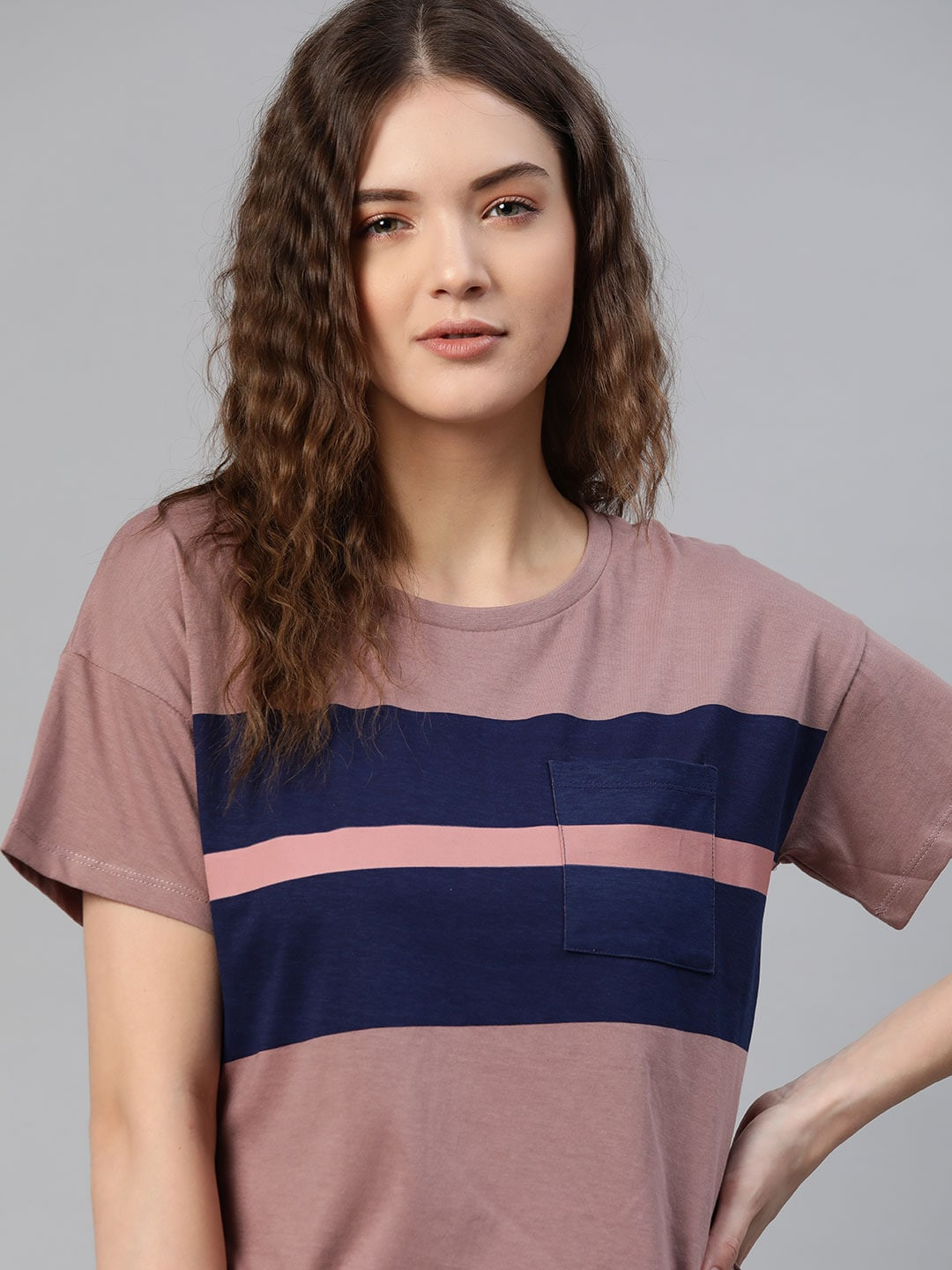 

The Roadster Lifestyle Co Women Mauve & Navy Blue Pure Cotton Striped Drop-Shoulder Sleeves T-shirt