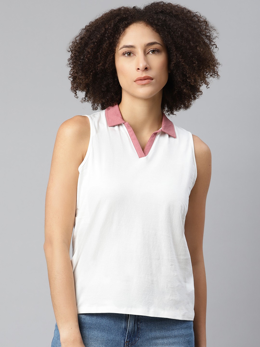 

The Roadster Lifestyle Co Women White Solid Born to Roam Polo Collar T-shirt