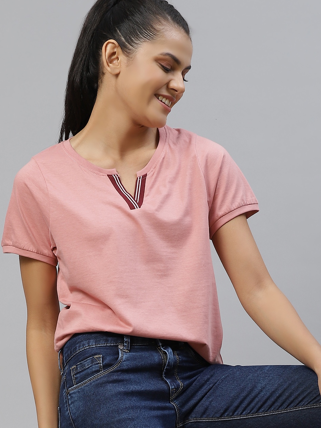 

The Roadster Lifestyle Co Women Pink Pure Cotton Solid Round Neck Pure Cotton T-shirt