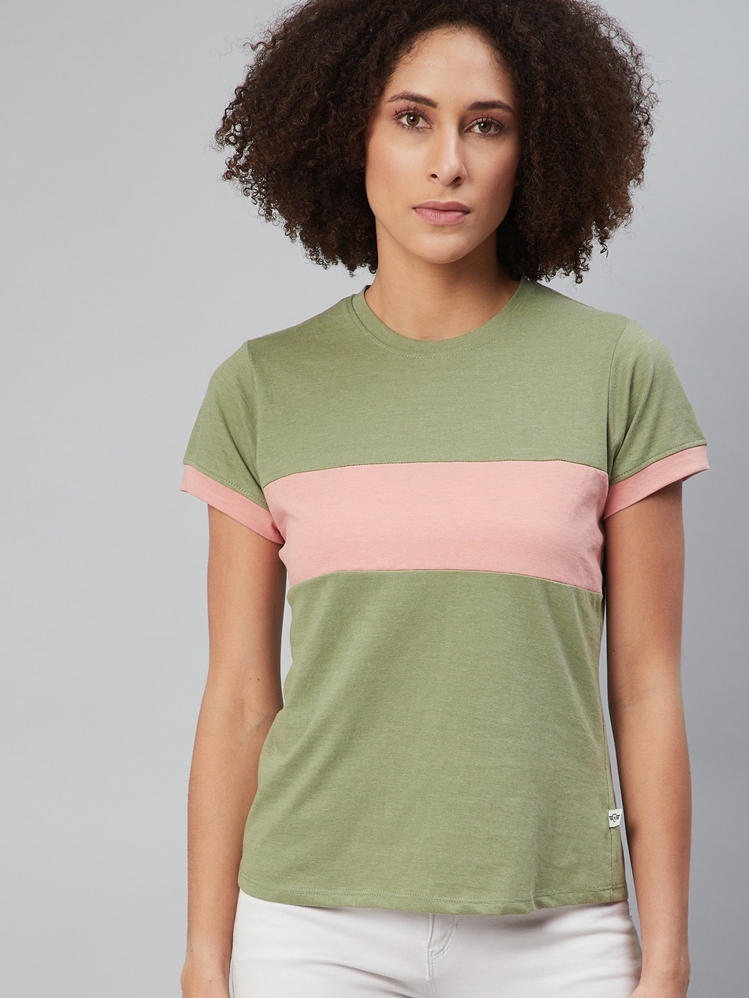 

The Roadster Lifestyle Co Women Green & Pink Colourblocked T-shirt