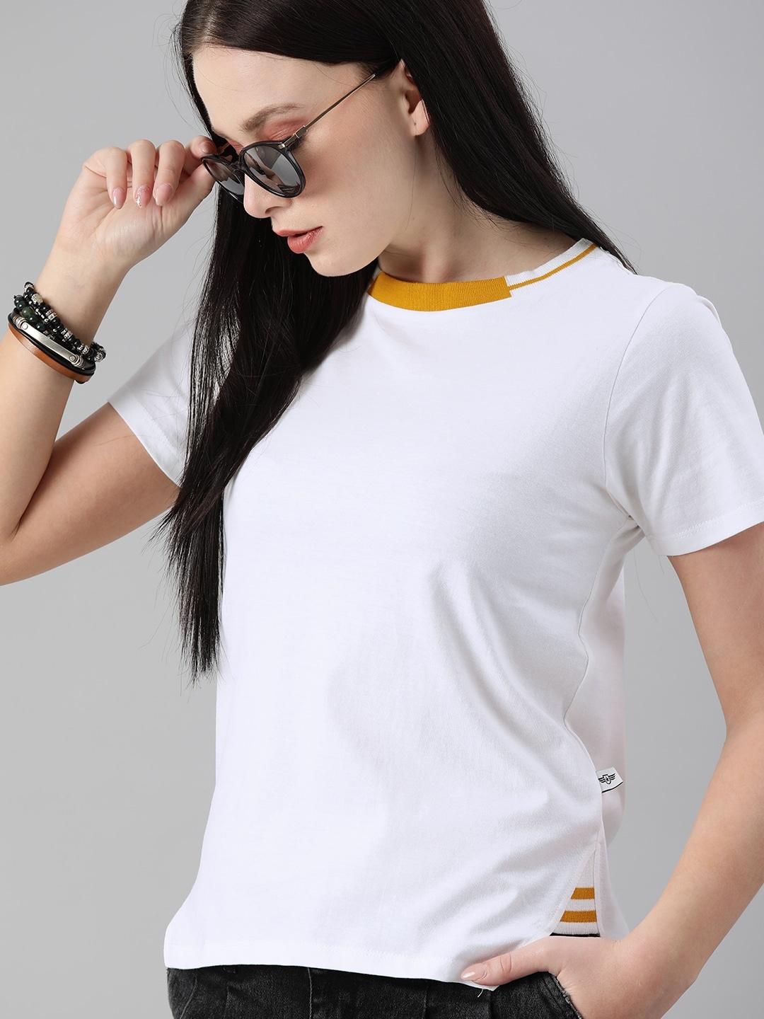 

The Roadster Lifestyle Co Women White Contrast Tipping Rib Pure Cotton T-shirt