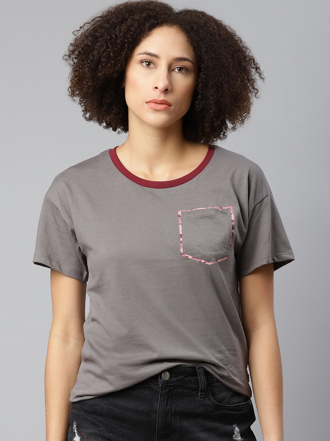 

The Roadster Lifestyle Co Women Grey Solid Pure Cotton Must Have Relaxed T-shirt