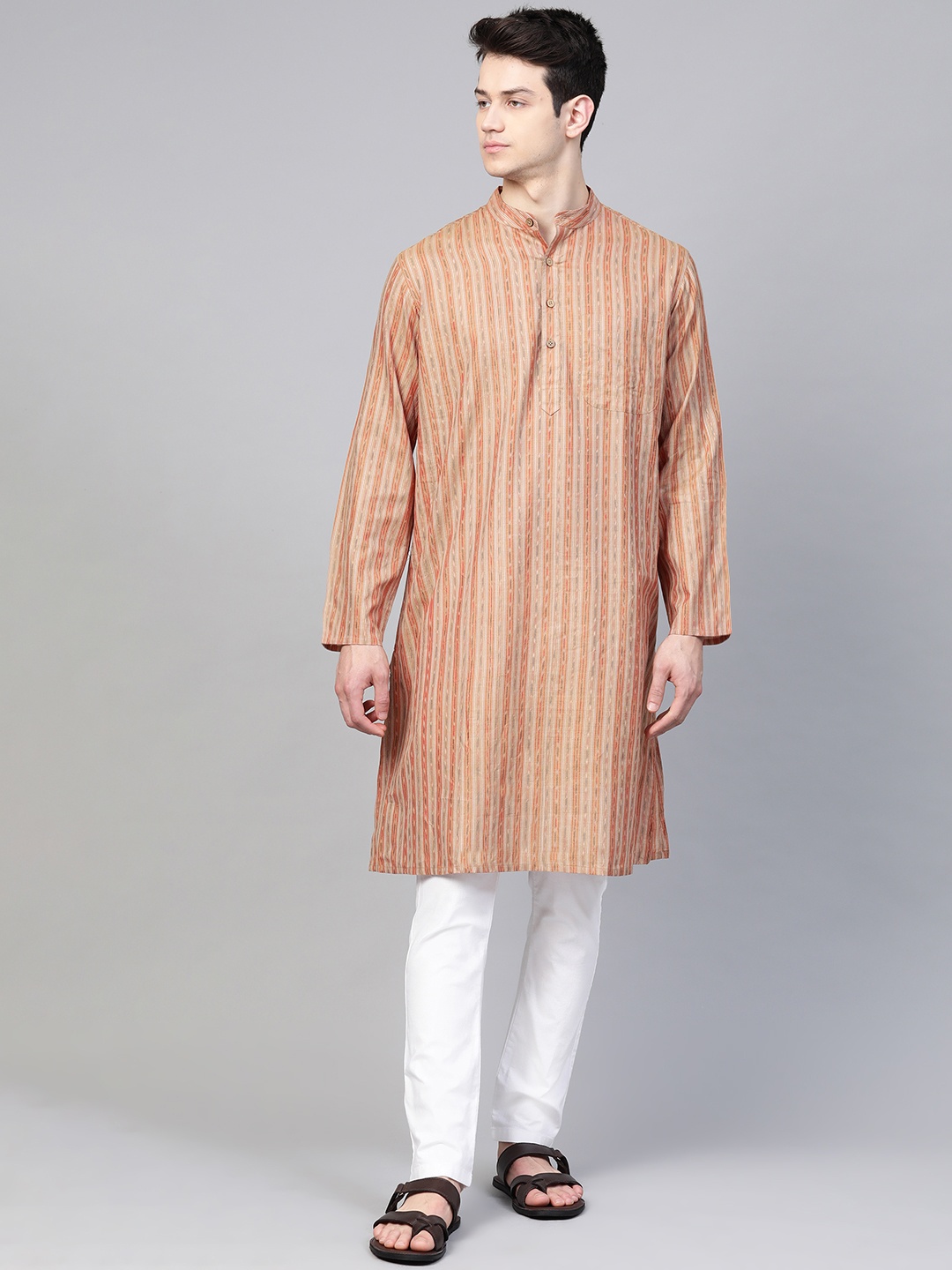 

Fabindia Men Brown & Beige Pure Cotton Ikat Pattern Straight Kurta