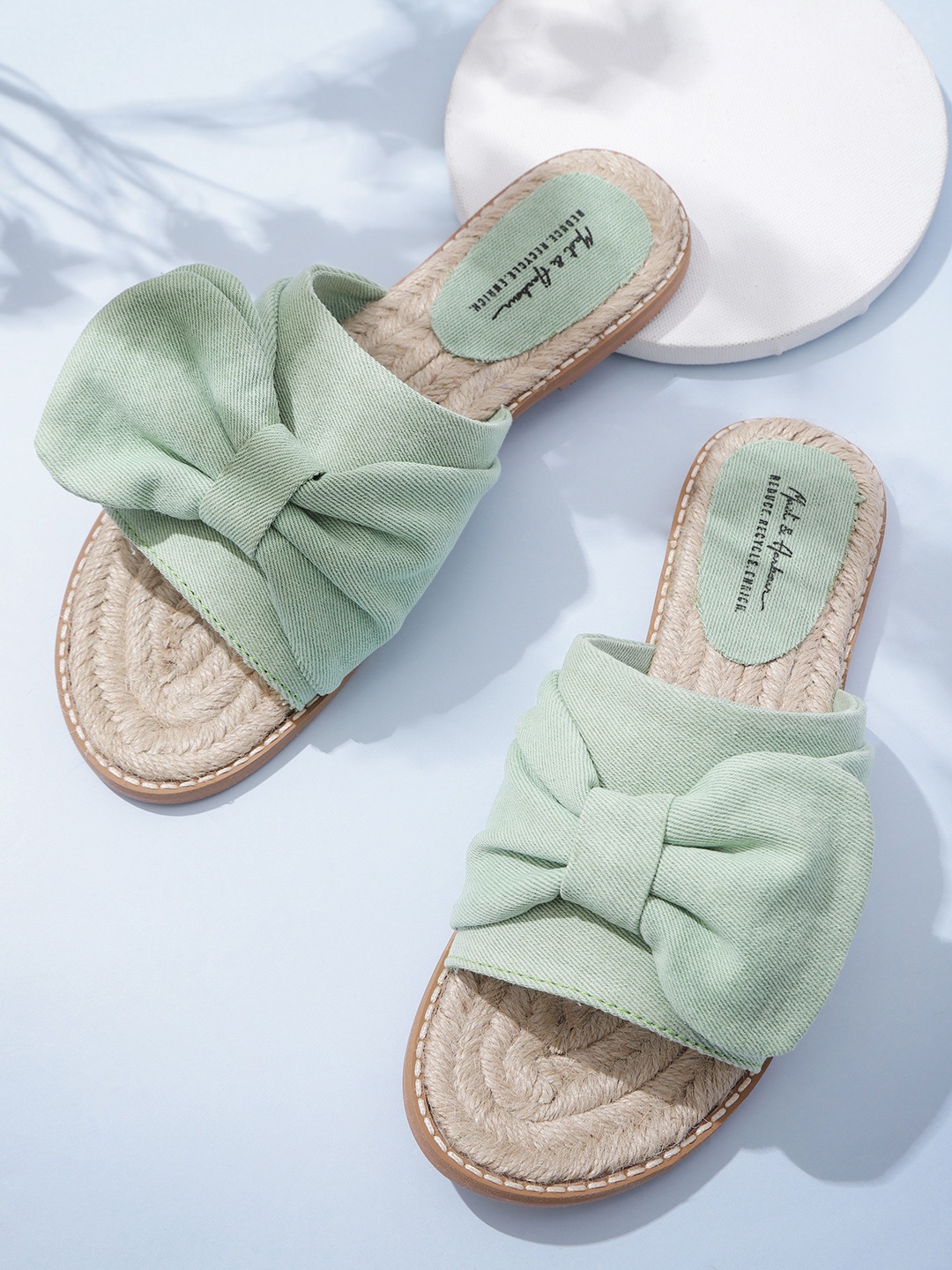 

Mast & Harbour Women Mint Green Solid Mulberry Leaves Dyed Sustainable Open Toe Flats