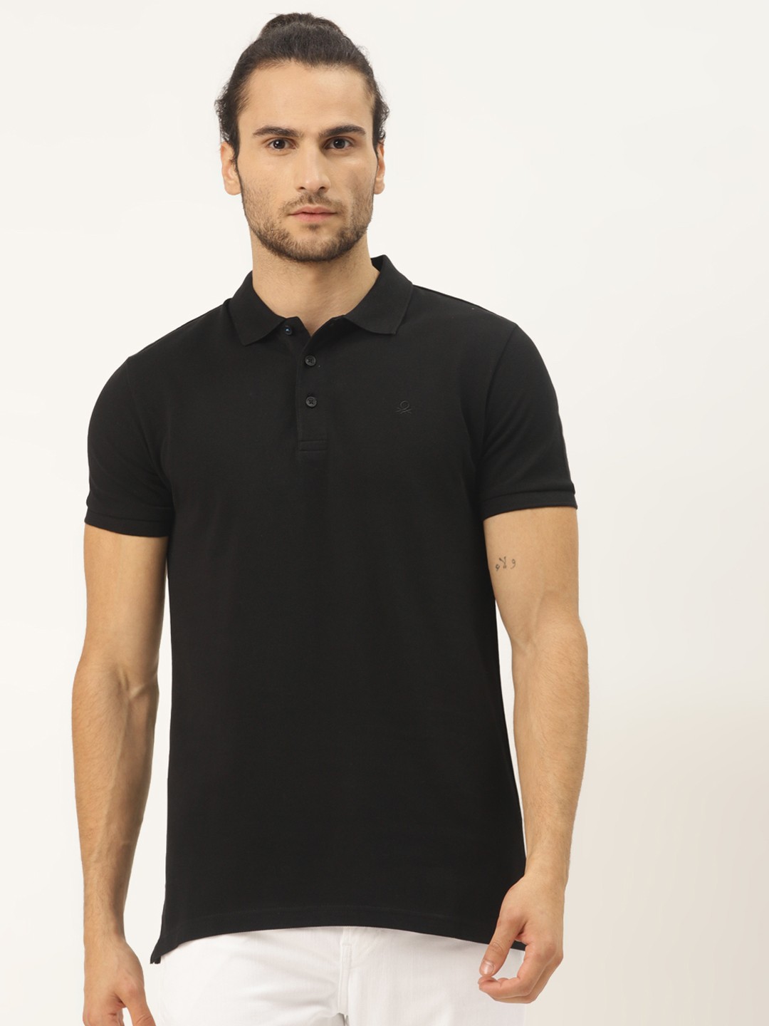 

United Colors of Benetton Men Black Pure Cotton Solid Polo Collar Pure Cotton T-shirt