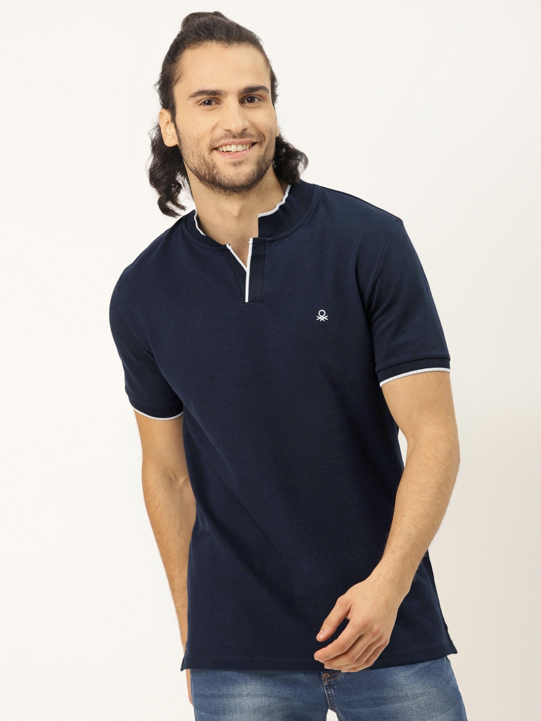 United Colors of Benetton Men Navy Blue Solid Knitted Mandarin Collar T-shirt