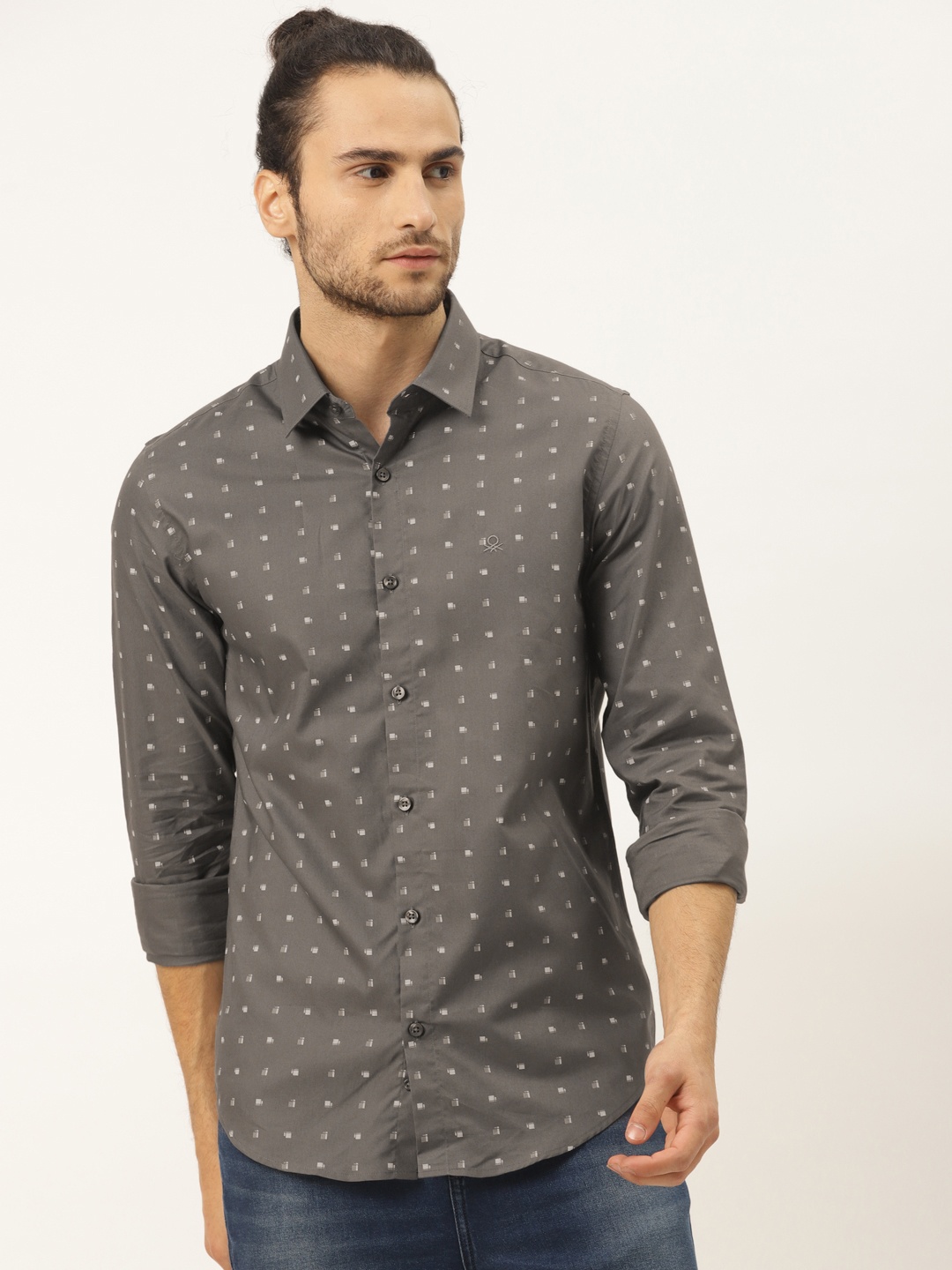 

United Colors of Benetton Men Charcoal & White Slim Fit Self Design Casual Shirt