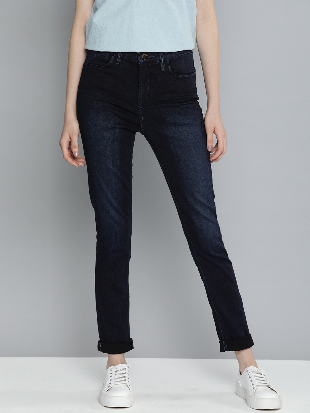 

Levis Women Blue 311 Shaping Skinny Light Fade Stretchable Sustainable Jeans