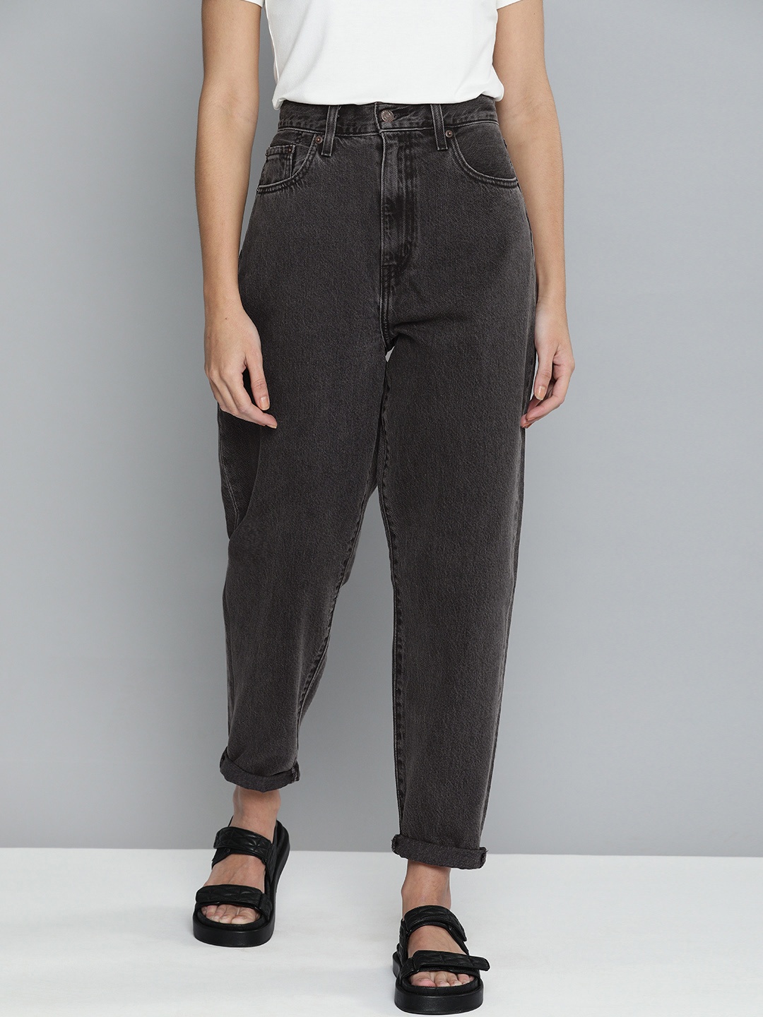 

Levis Women Black Loose Taper Fit Stretchable Jeans