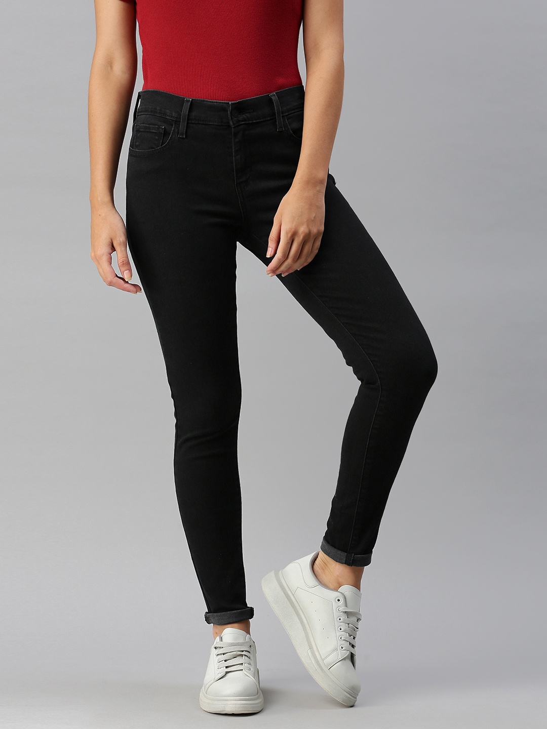 

Levis Women Black 710 Super Skinny Fit Mid-Rise Clean Look Sustainable Jeans