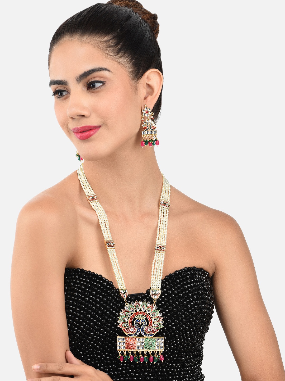 

Zaveri Pearls White Gold-Plated Meenakari Jewellery Set