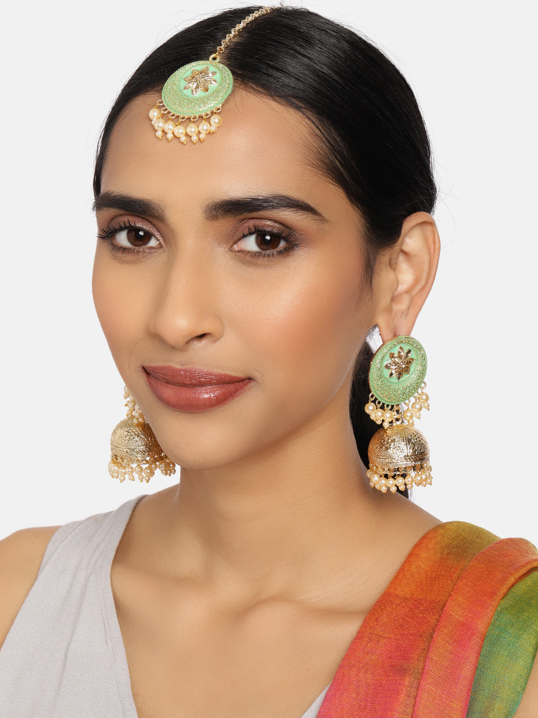 

Zaveri Pearls Green & Gold-Plated Meenakari Filigree Jewellery Set