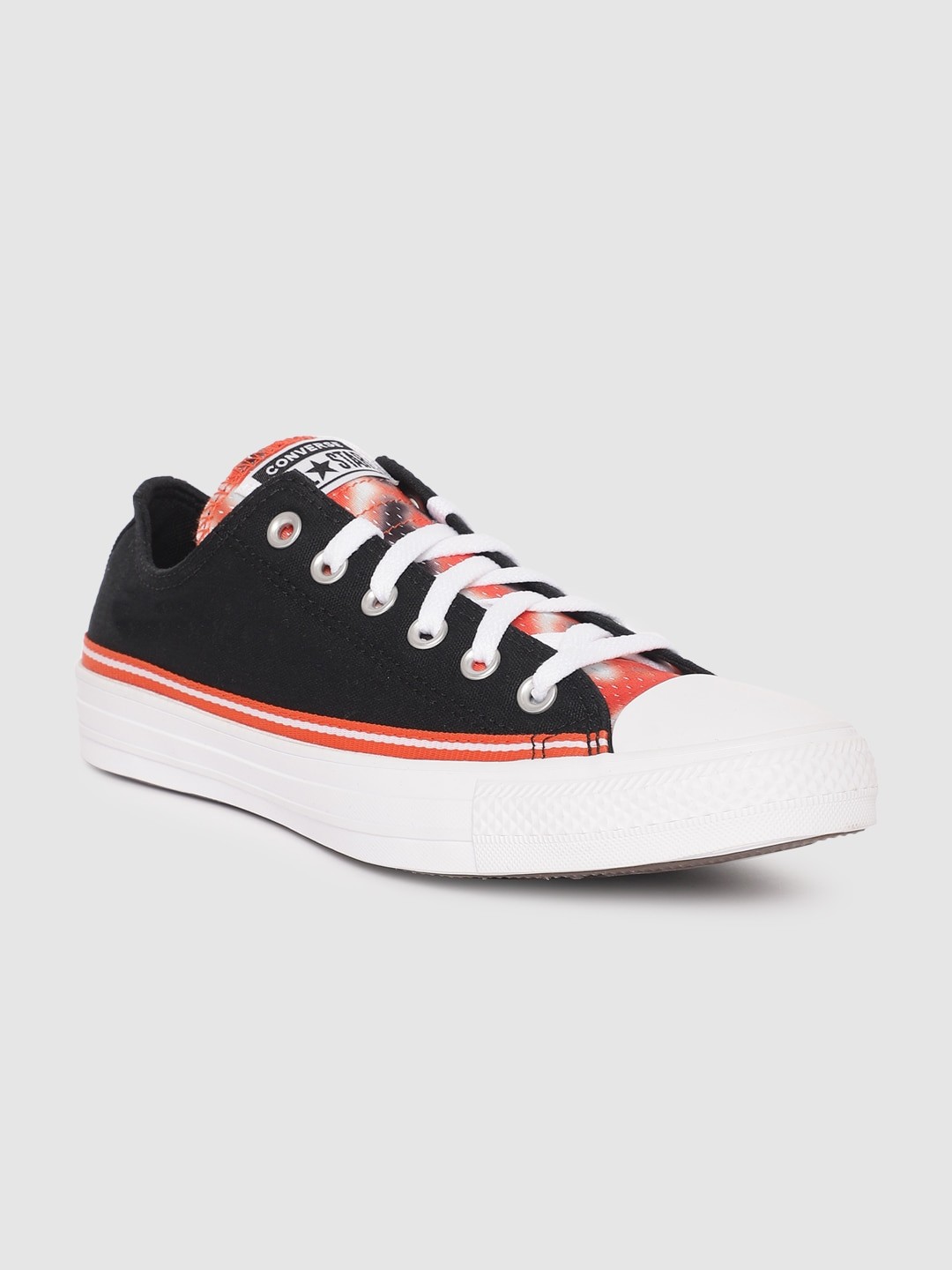 

Converse Unisex Black Sneakers