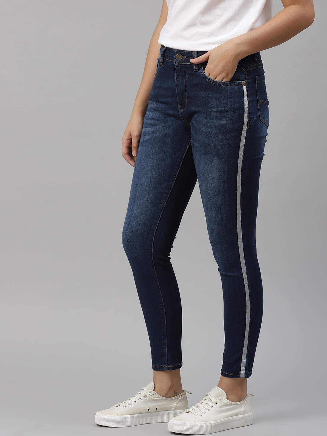 

Mast & Harbour Women Navy Blue Super Skinny Fit Stretchable Jeans