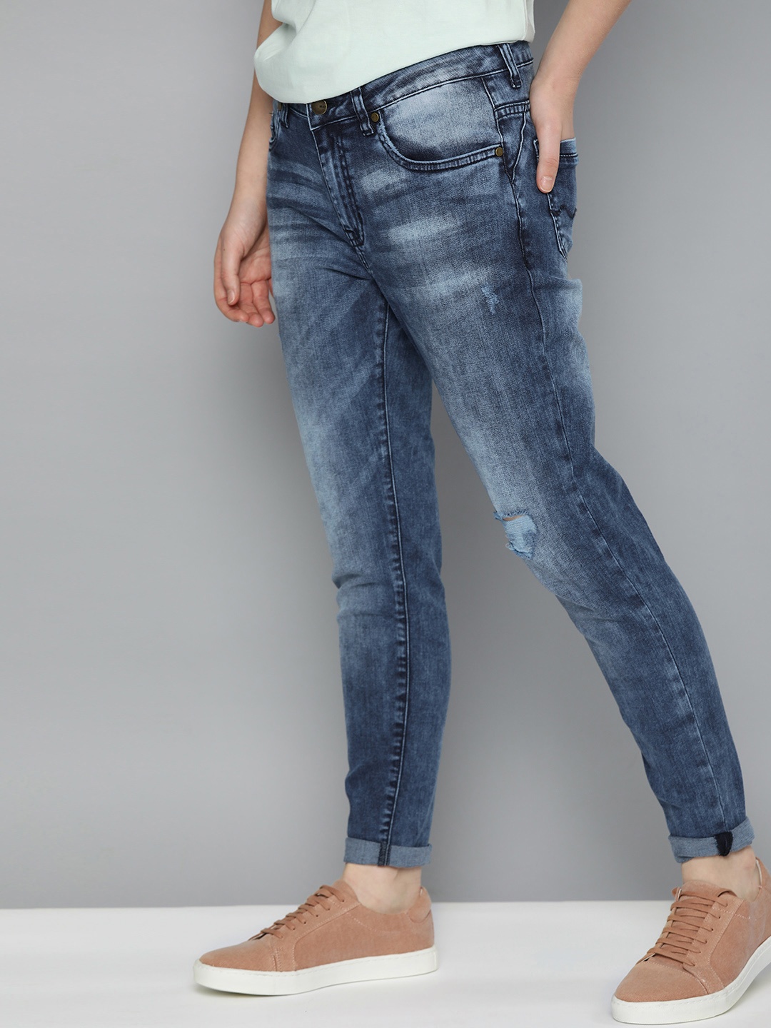 

Mast & Harbour Women Blue Skinny Fit Mid-Rise Low Distress Stretchable Jeans