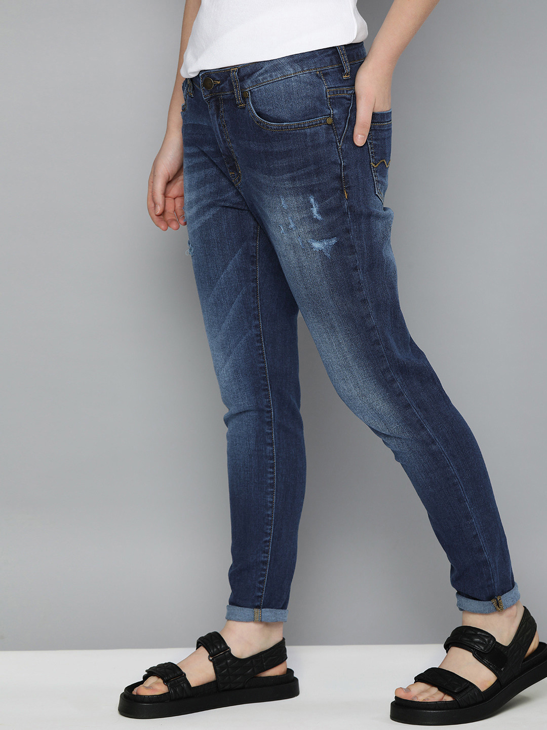 

Mast & Harbour Women Blue Skinny Fit Mid-Rise Clean Look Stretchable Jeans