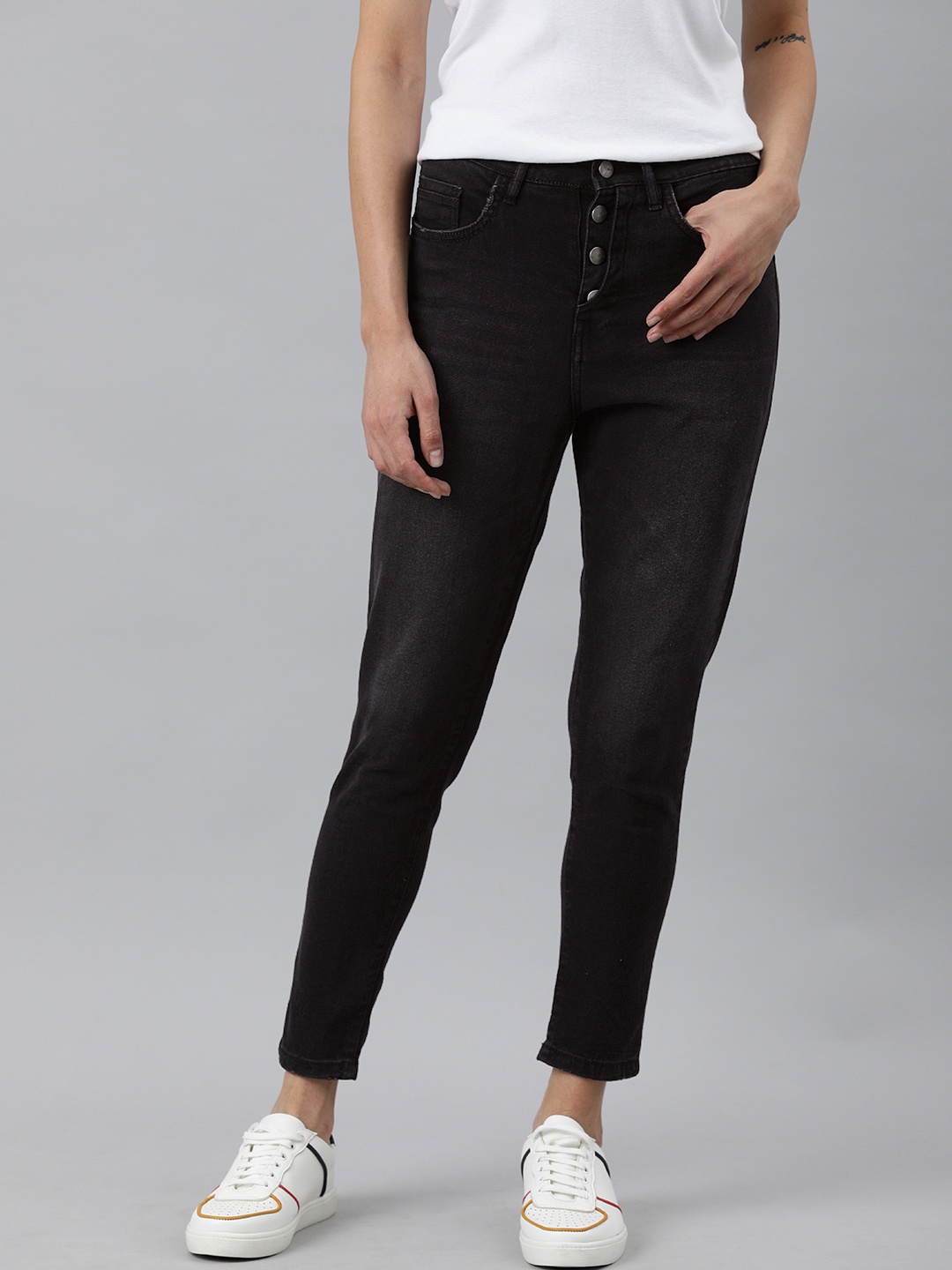 

Mast & Harbour Women Black Skinny Fit High-Rise Light Fade Stretchable Jeans
