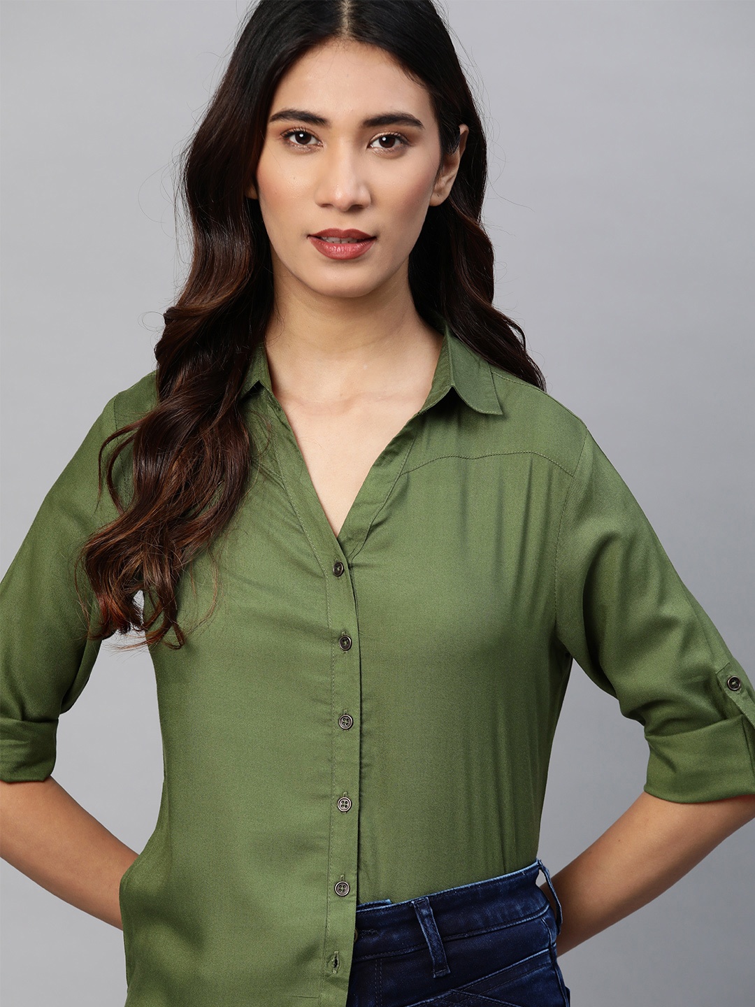 

The Roadster Lifestyle Co Women Ecovero Green Casual Shirt