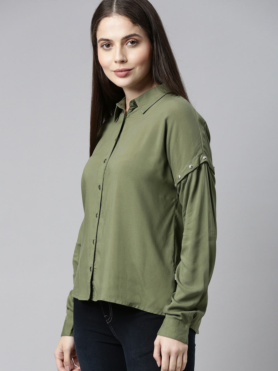 

The Roadster Lifestyle Co Women Olive Casual Shirt With Detachable Sleeve