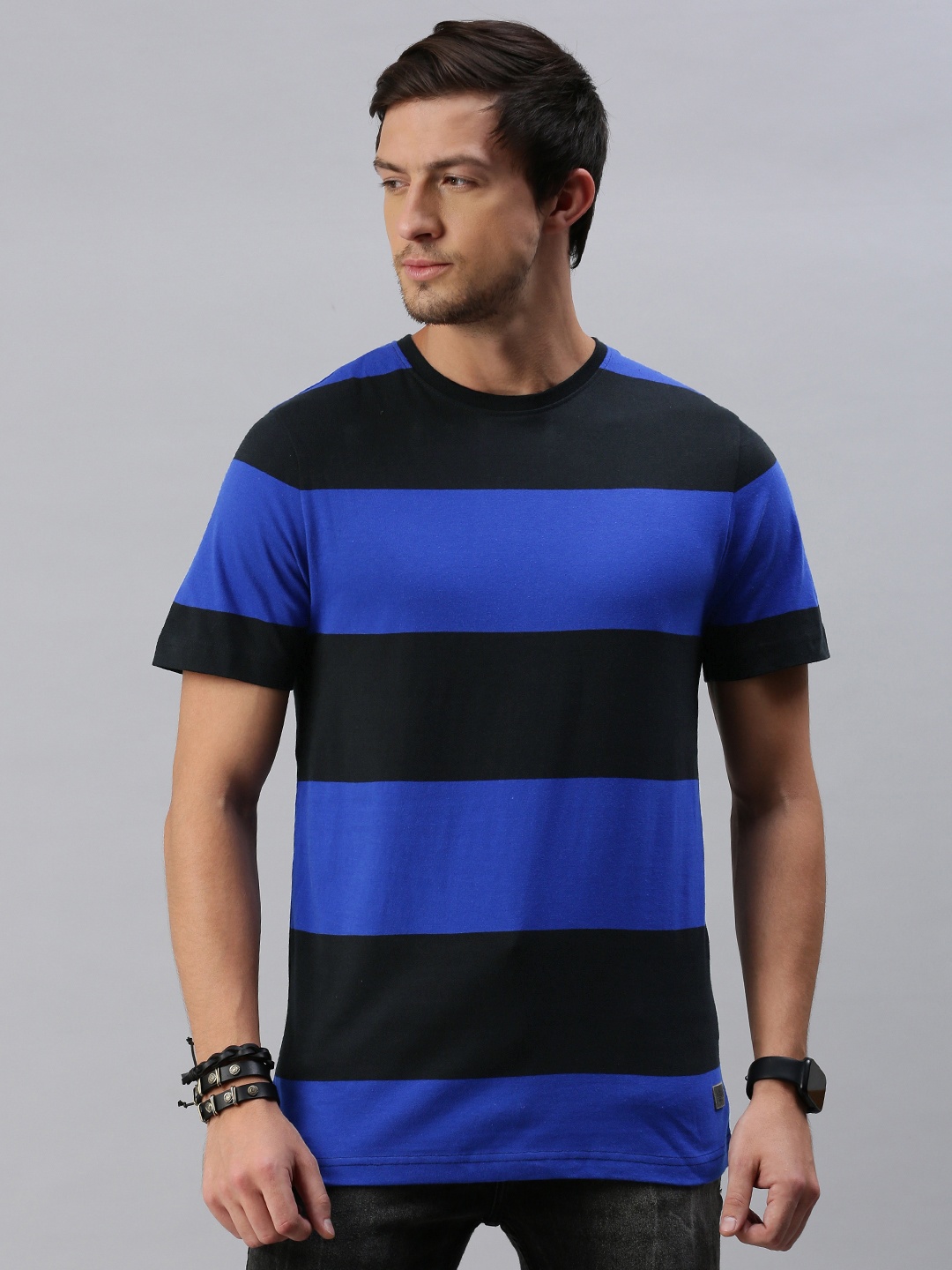 

The Roadster Lifestyle Co Men Blue Striped Round Neck Pure Cotton T-shirt