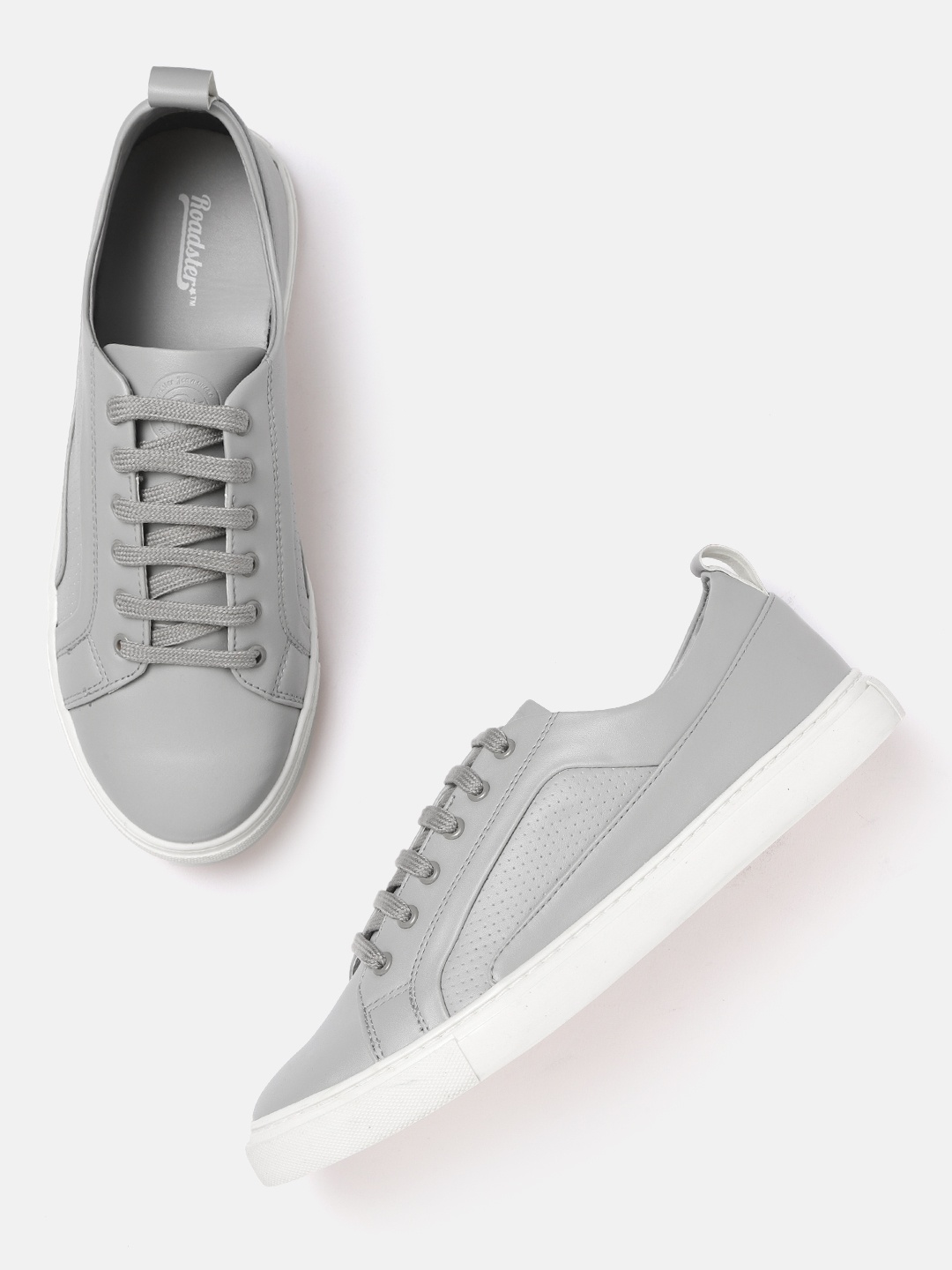 

The Roadster Lifestyle Co Men Grey Solid Sneakers