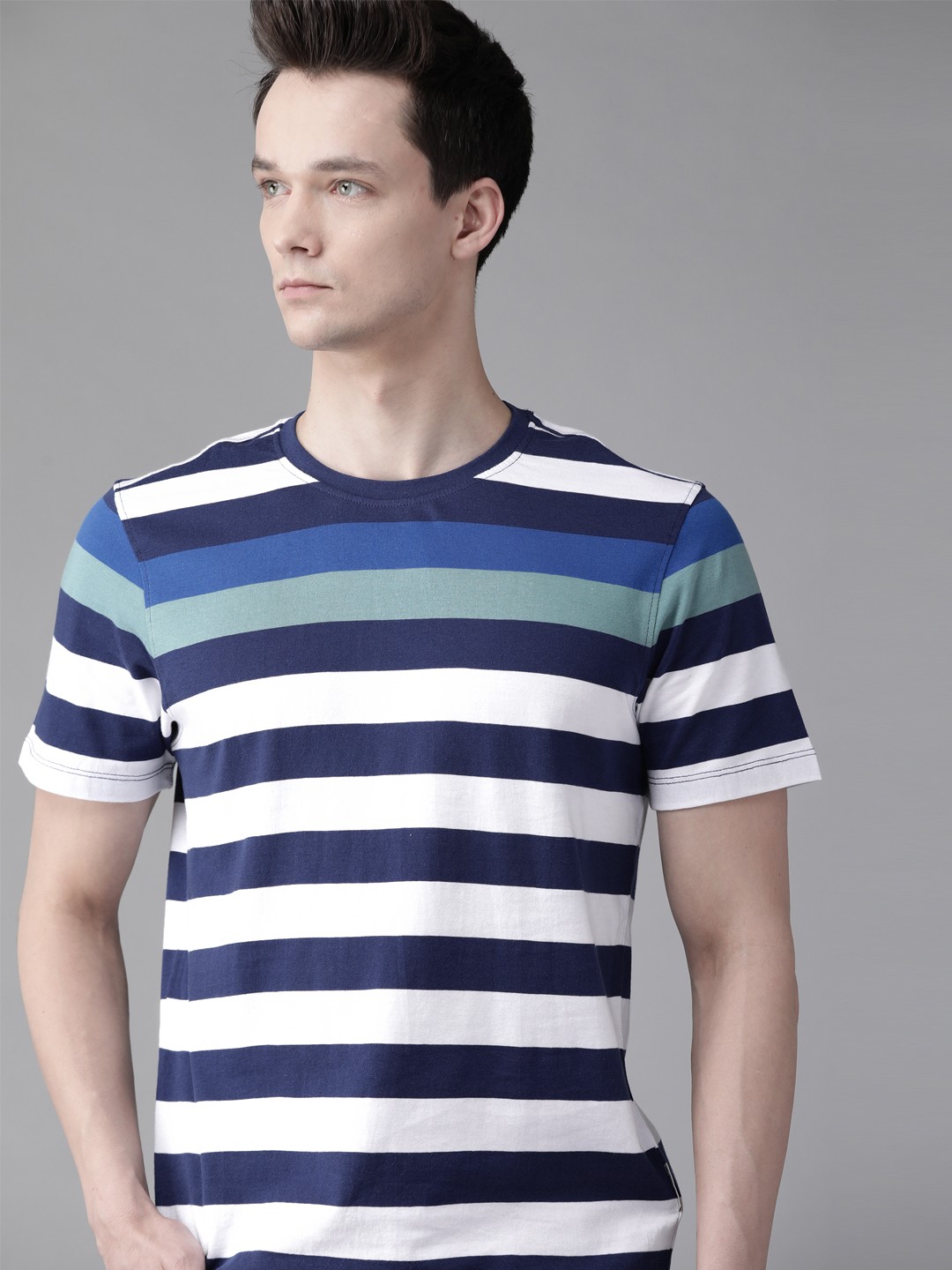 

The Roadster Lifestyle Co Men White & Navy Blue Striped Pure Cotton Round Neck T-shirt
