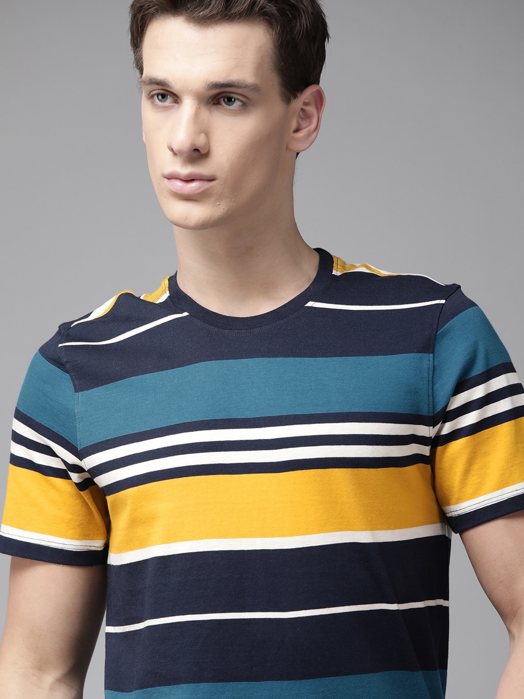 

The Roadster Lifestyle Co Men Blue & Mustard Yellow Striped Pure Cotton Round Neck T-shirt
