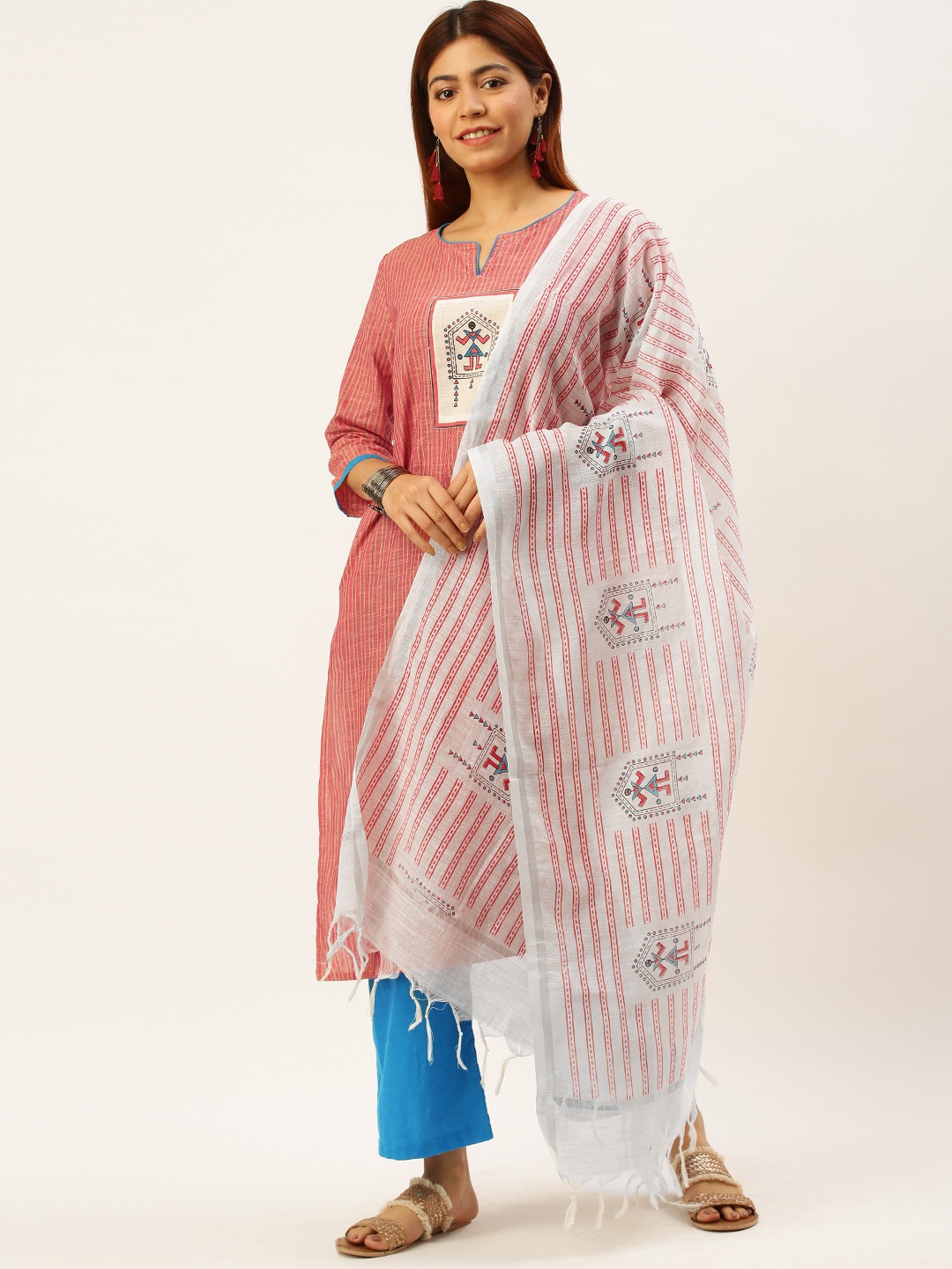 

FLAVIDO Women Red & Blue Striped Handloom Kurta with Palazzos & Dupatta