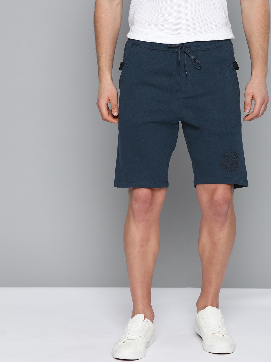 

Mast & Harbour Pure Cotton Men Navy Blue Solid Regular Fit Regular Shorts