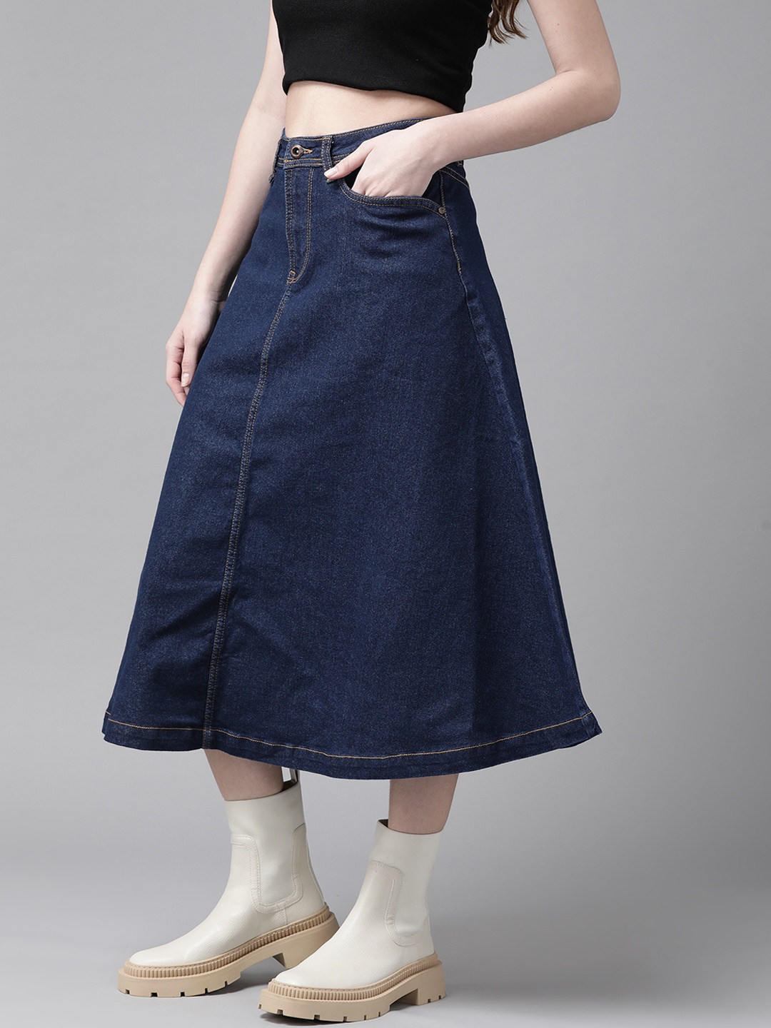 

The Roadster Lifestyle Co Women Navy Blue Solid Flared Denim Skirt