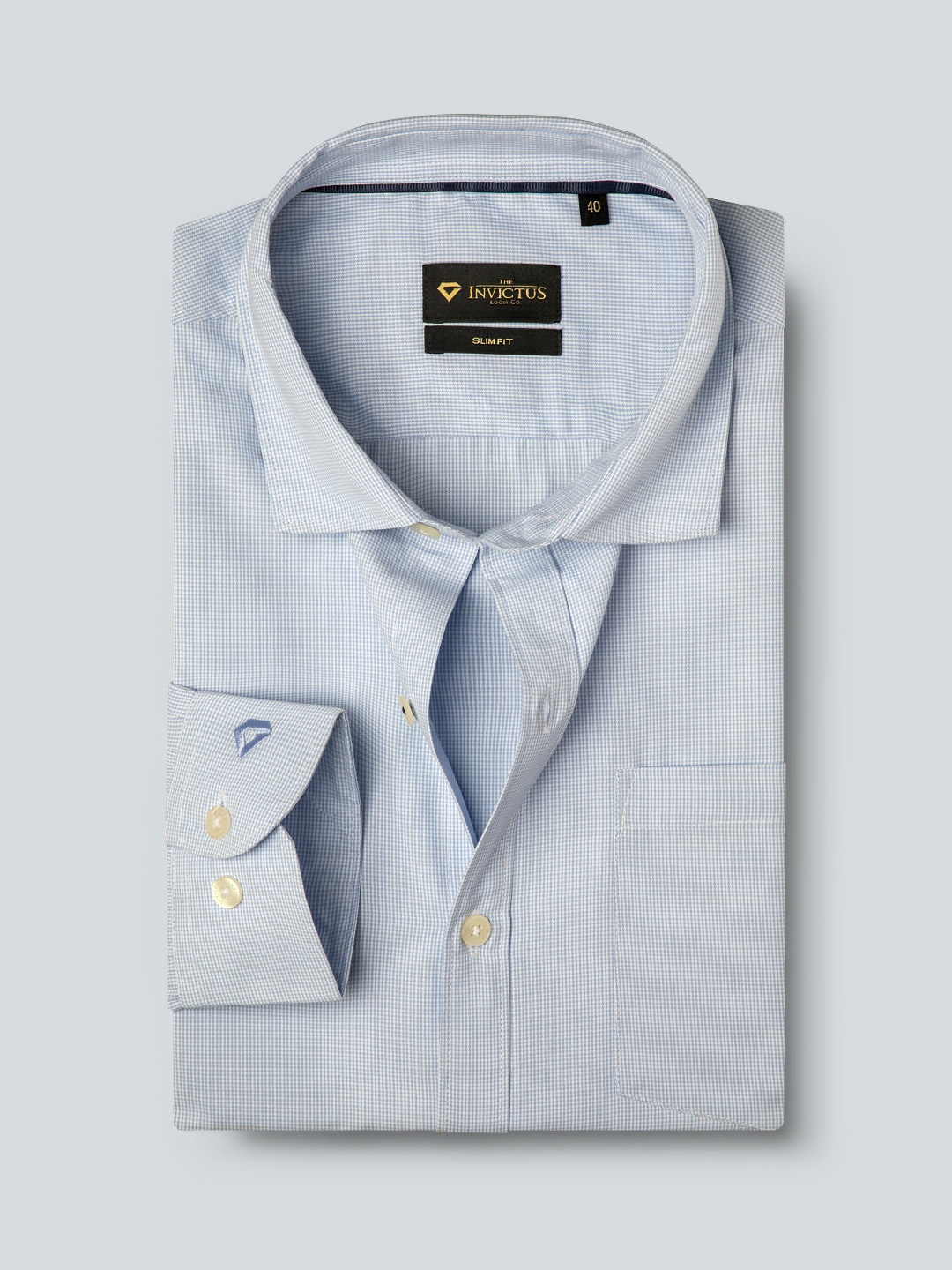 

INVICTUS Men Easy Care Blue & White Checked Formal Shirt