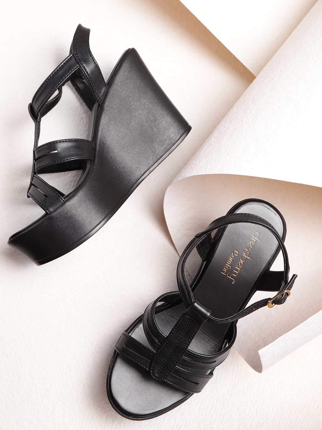 

DressBerry Women Black Solid Comfort Wedges