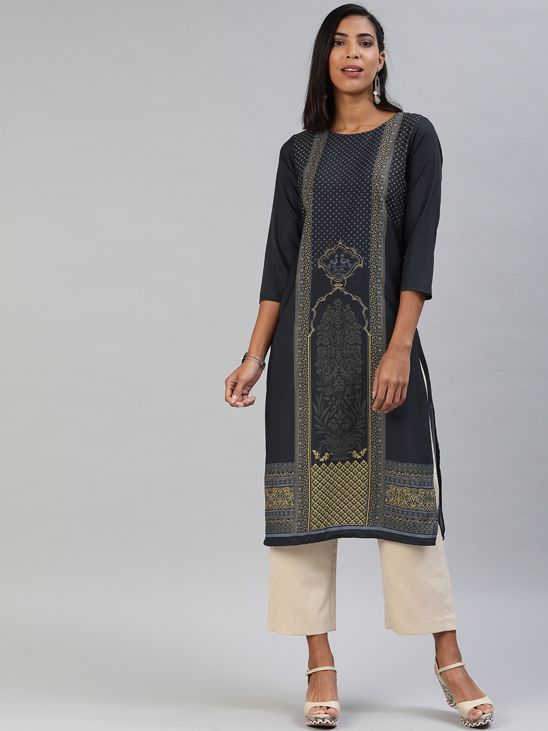 

AHIKA Women Navy Blue & Yellow Printed Straight Kurta