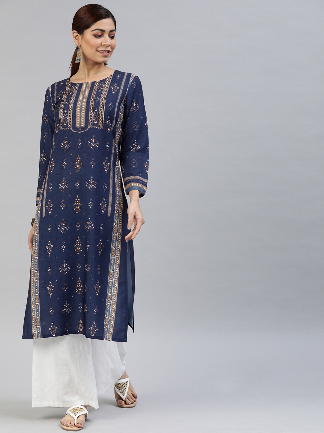 

AHIKA Women Navy Blue & Mustard Yellow Printed Straight Kurta