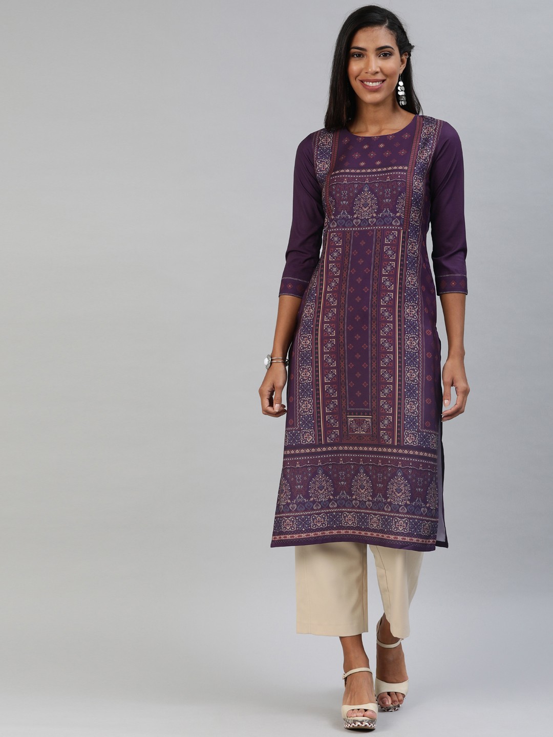 

AHIKA Women Purple & Beige Printed Straight Kurta