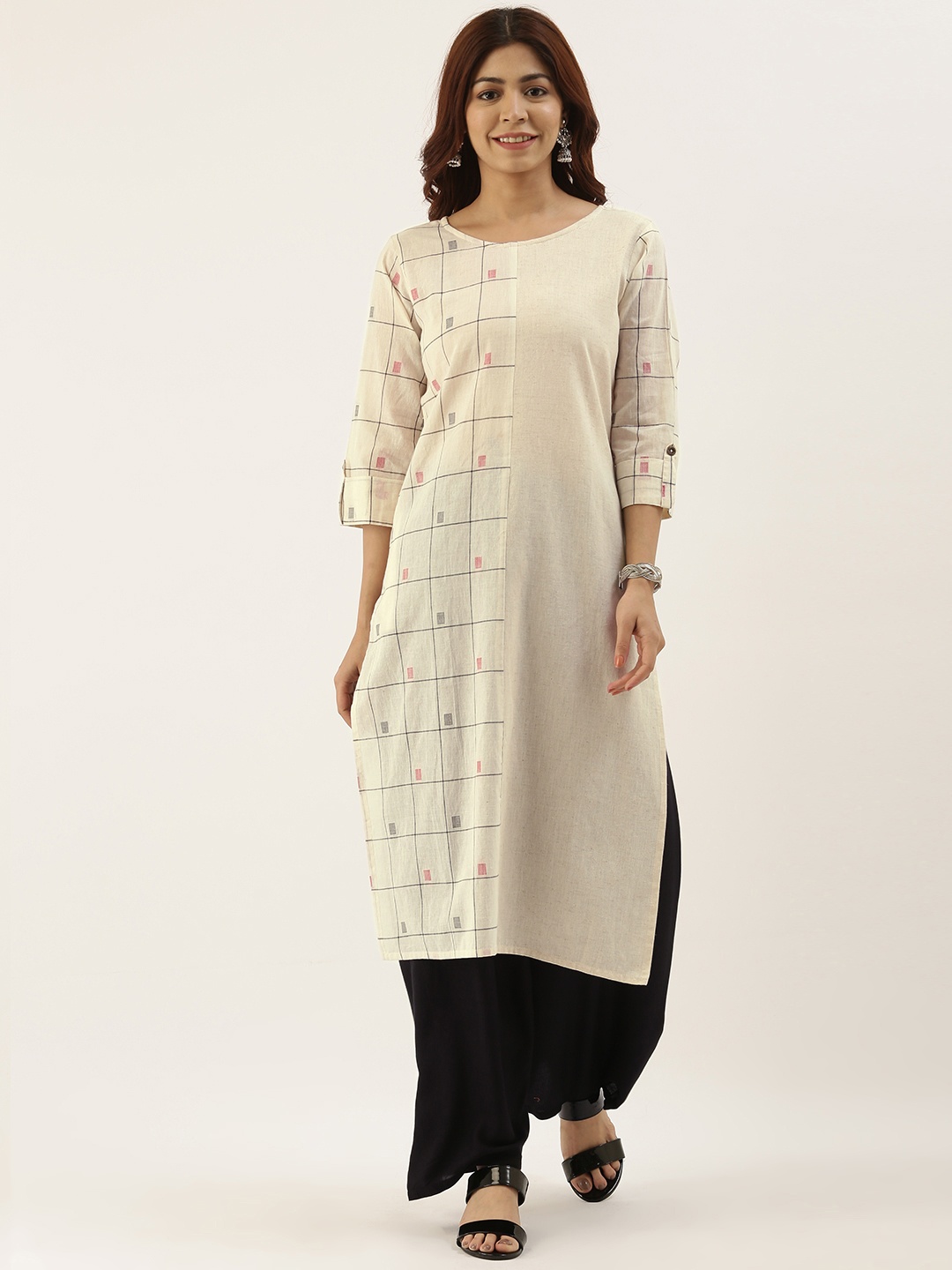 

AMUKTI Women Off-White Placement Checked Straight Kurta