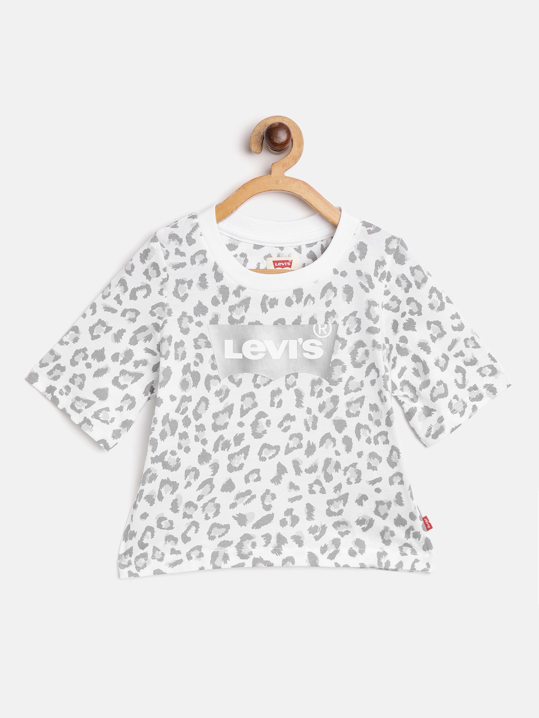 

Levis Girls White Grey Pure Cotton Leopard Crop Pure Cotton T-shirt with Brand Logo Print Detail