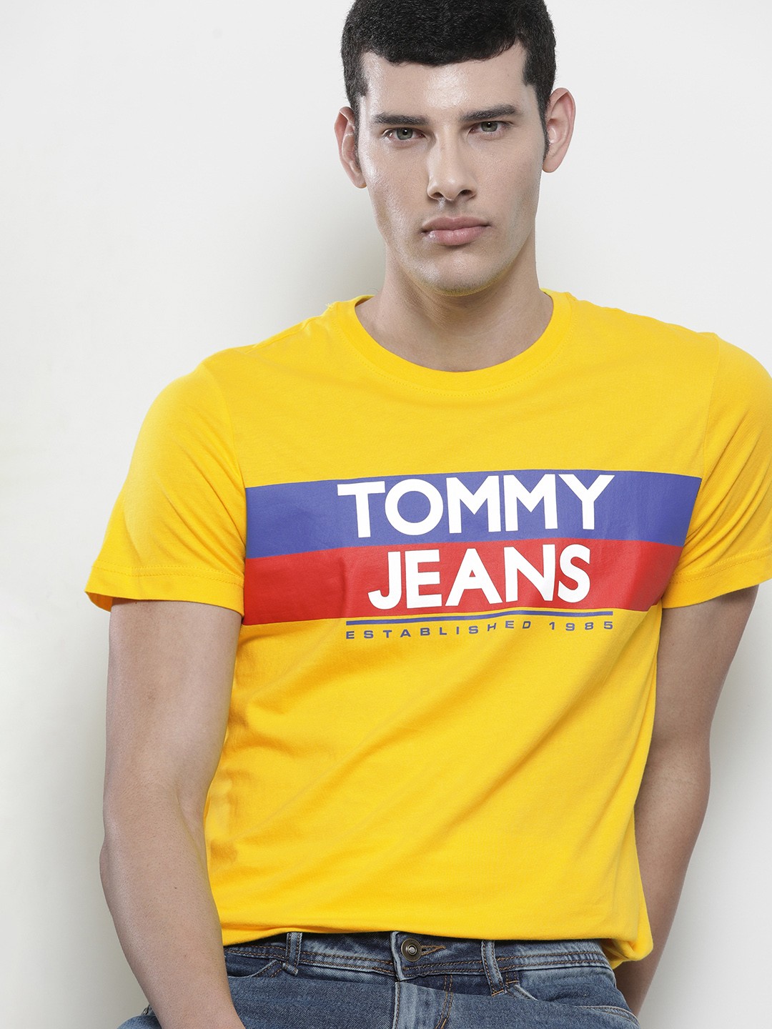 

Tommy Hilfiger Men Yellow Brand Logo Printed Organic Cotton Slim Fit T-shirt