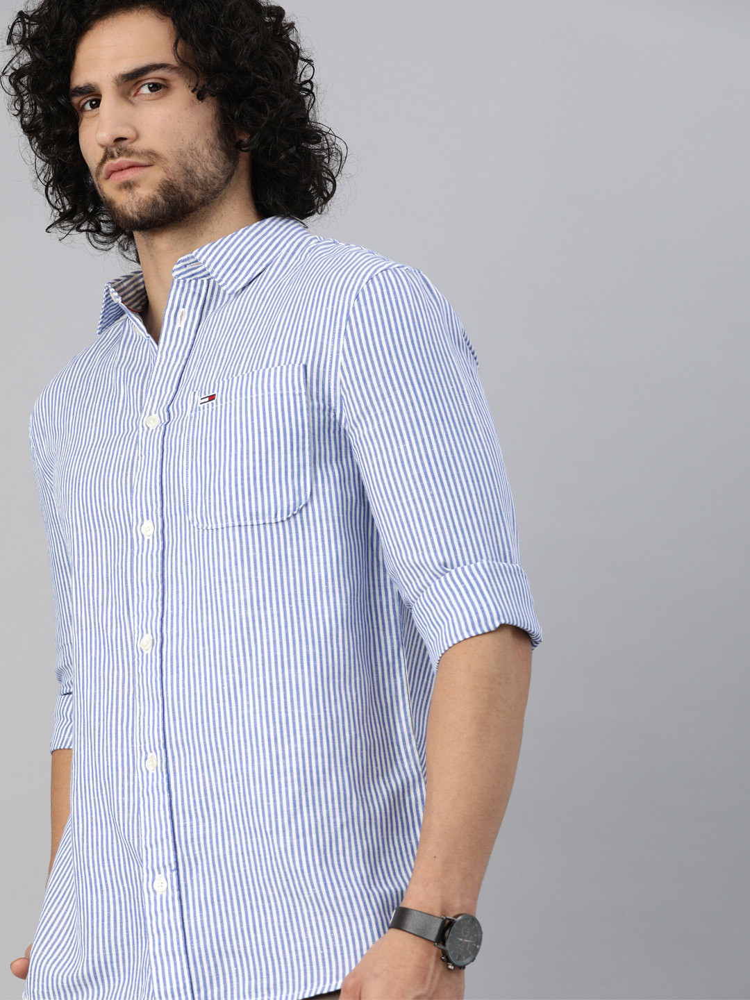 

Tommy Hilfiger Men Blue & White Regular Fit Striped Organic Cotton Casual Shirt