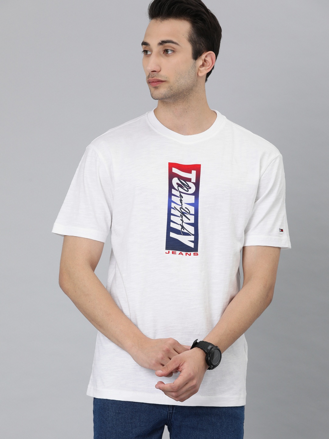 

Tommy Hilfiger Men White Printed Round Neck Pure Cotton T-shirt