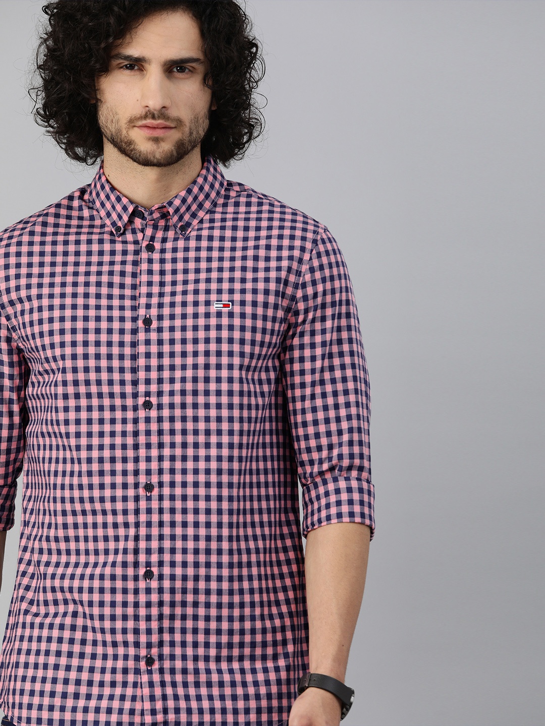 

Tommy Hilfiger Men Black & Pink Slim Fit TJM ESSENTIAL GINGHAM Checked Casual Shirt