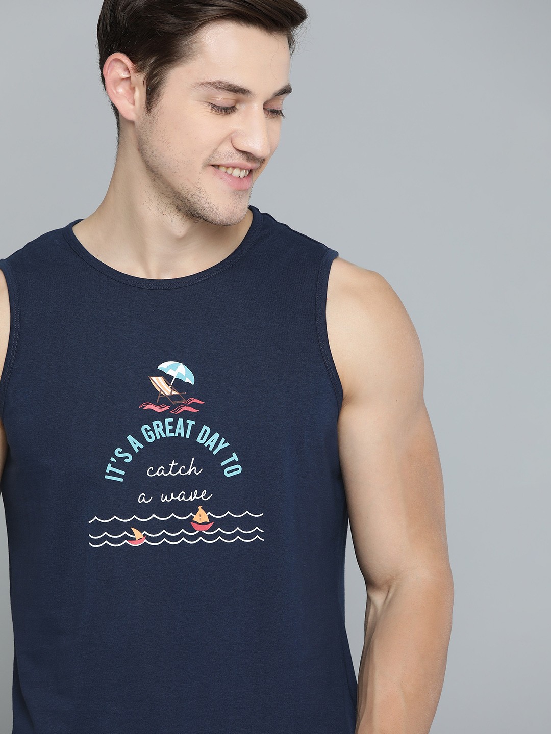 

Mast & Harbour Men Navy Blue Printed Round Neck Pure Cotton T-shirt